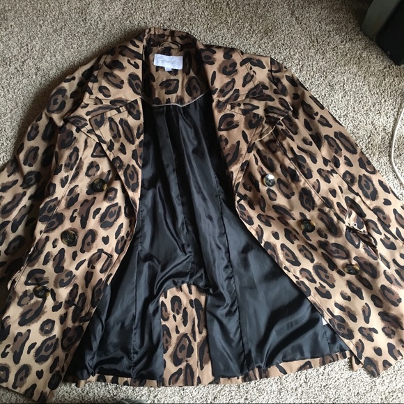 Cheetah Print Rain Jacket - Picture 6 of 8